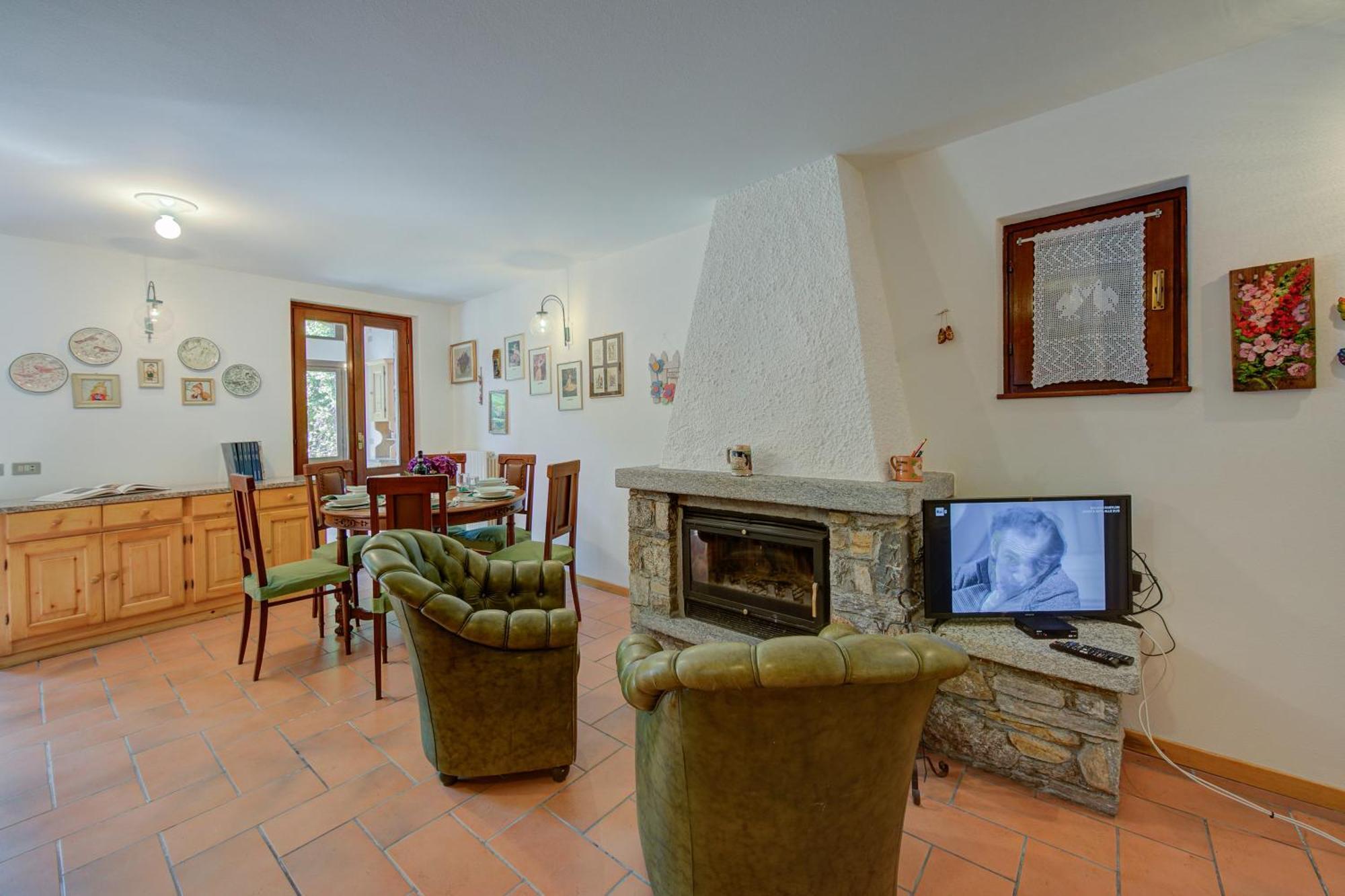 Villa Il Castagno Few Min From Beach - Happy Rentals Castelveccana 外观 照片